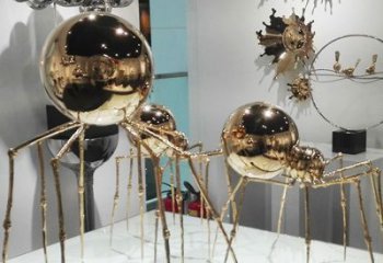 不銹鋼蜘蛛雕塑廠家 風(fēng)景區(qū)仿真雕塑 廣場(chǎng)小品