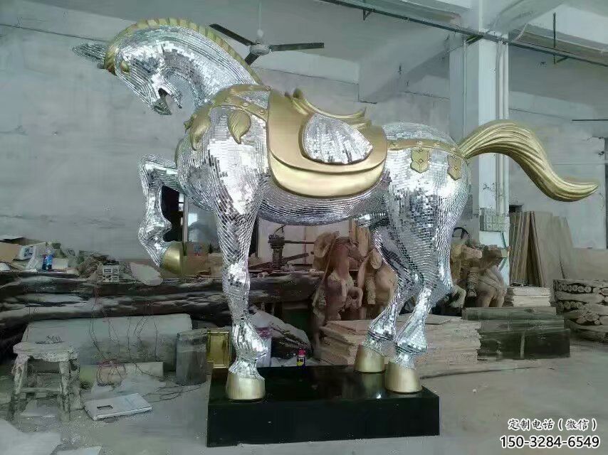 制作奔馬雕塑，鏡面工藝，仿真動(dòng)物小品