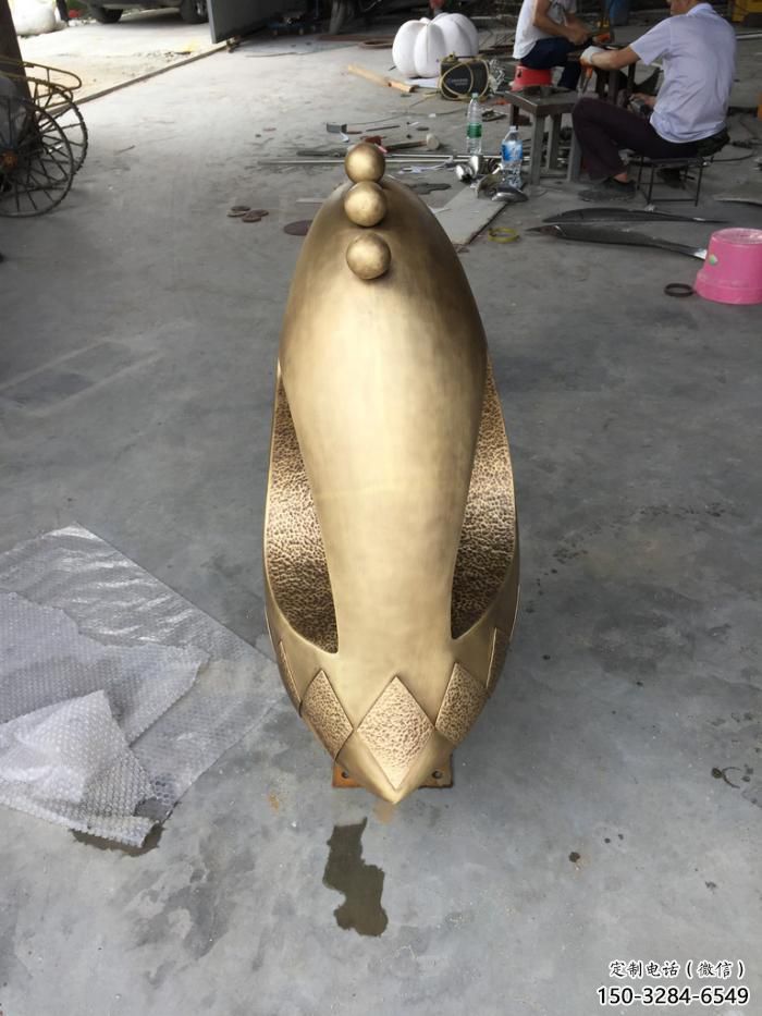 小區鳥類雕塑，仿真主題，彩繪工藝