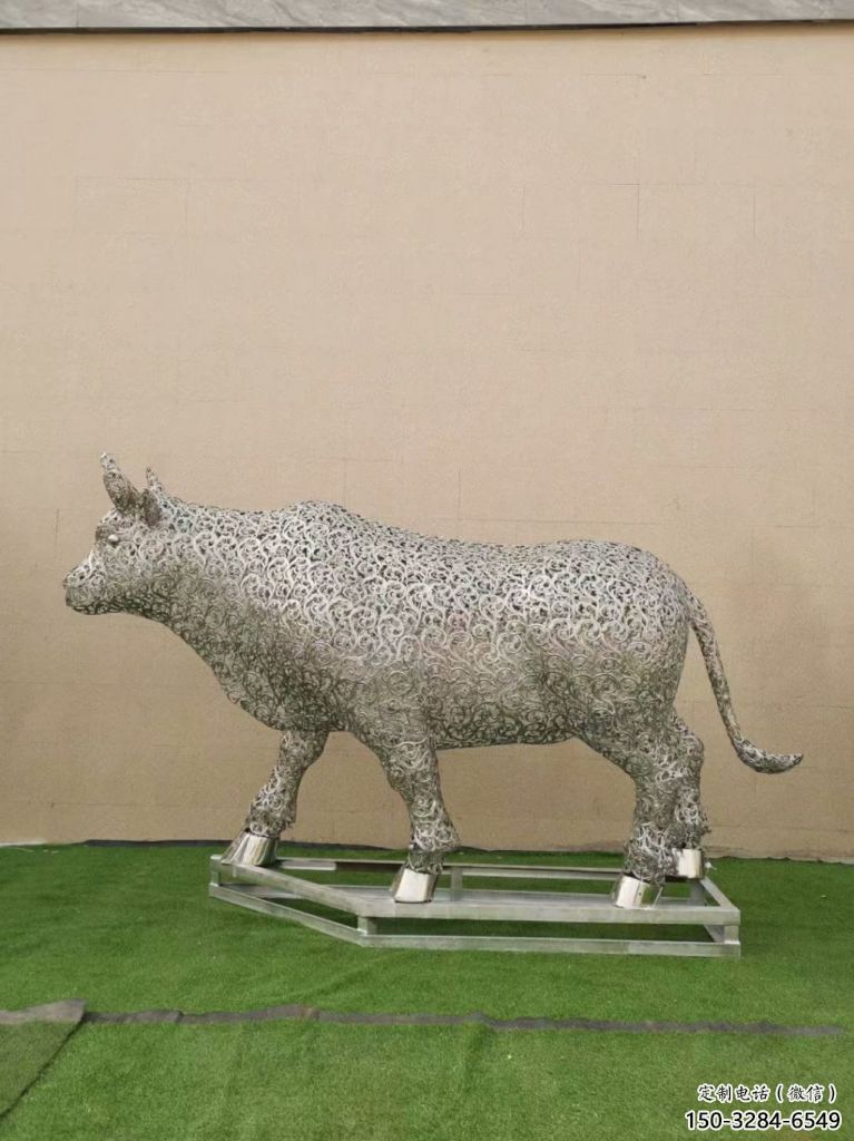 售樓部小牛雕塑，家禽小品，鏤空工藝