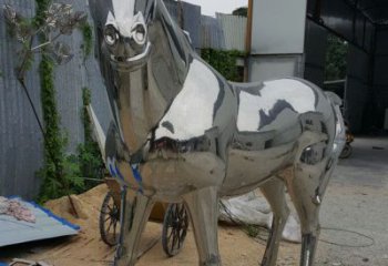 景區(qū)戰(zhàn)馬雕塑，動(dòng)物主題，彩繪工藝