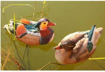 鴛鴦雕塑廠家 仿真雕塑 店門口小品雕塑