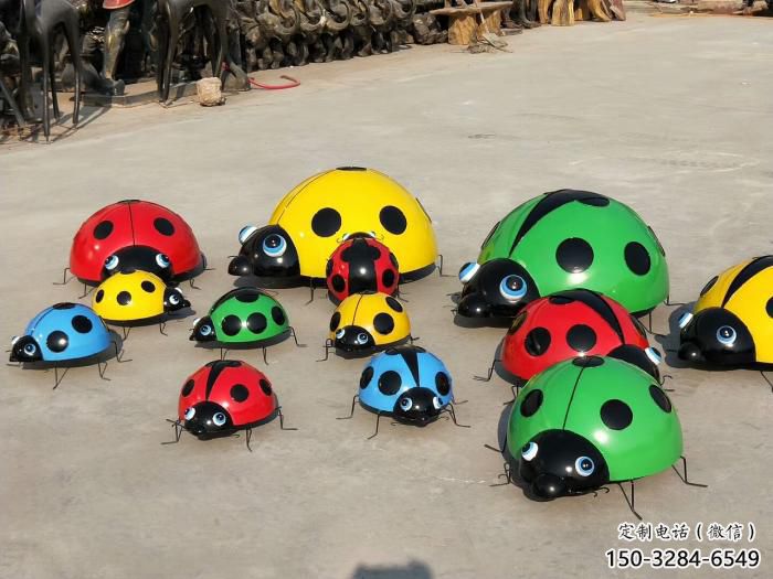 幼兒園蟲(chóng)子雕塑廠家，鐵藝文化雕塑，鑄造制作