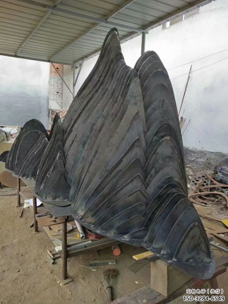 庭院假山雕塑，鍍金歐式雕塑，網格形式