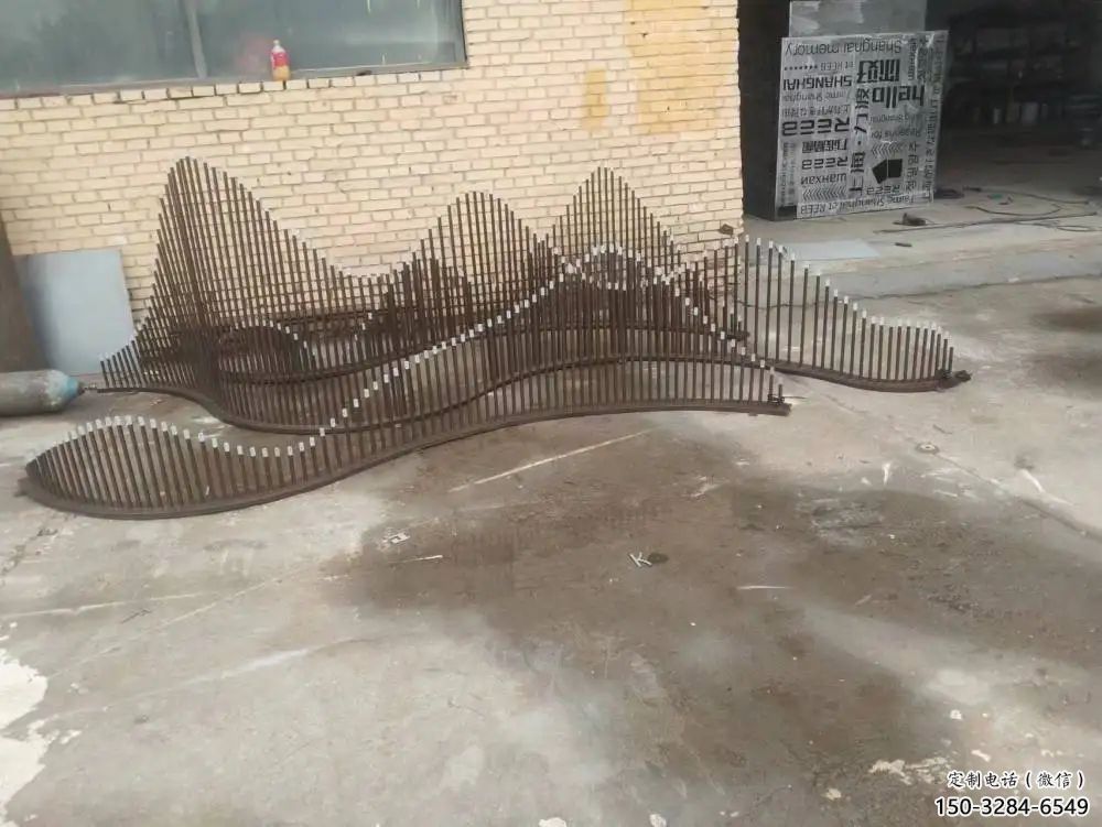 園林假山雕塑，噴漆景觀雕塑，網格形式