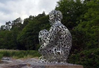 房地產(chǎn)字母人物雕塑，仿古景觀雕塑，噴砂制造