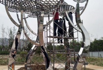 村口松樹(shù)雕塑 啞光大樹(shù)雕塑 公園植物雕塑