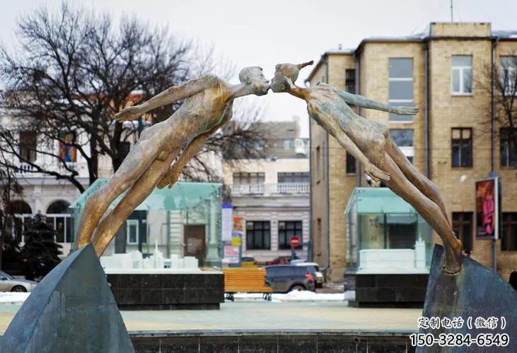 愛(ài)情雕塑廠家 景觀美陳親吻雕塑 噴漆戀人雕塑