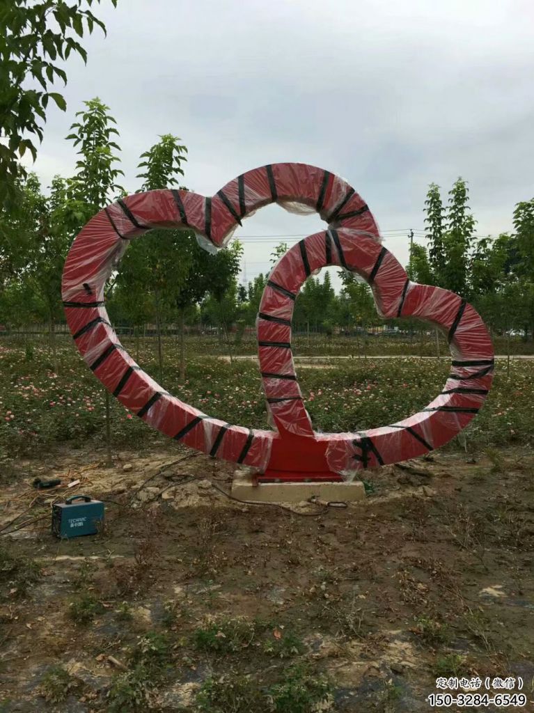 雙心雕塑 抽象藝術雕塑 烤漆心心相印雕塑