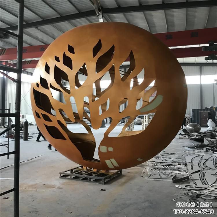 彩繪月牙雕塑 電鍍現(xiàn)代月亮牙雕塑 公園雕塑