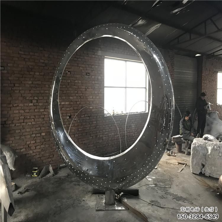 廣場月牙雕塑 抽象雕塑 烤漆月亮牙雕塑