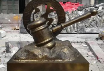政府錘子雕塑 仿真法錘雕塑 烤漆法治雕塑