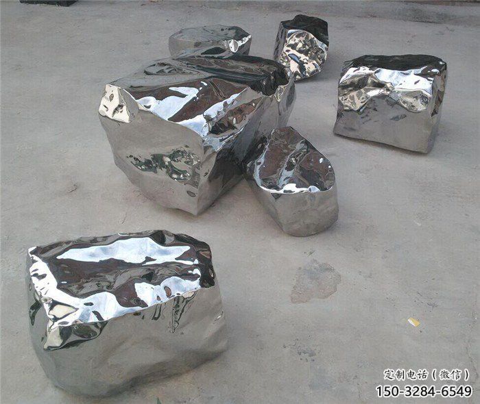 別墅區(qū)石塊雕塑 大型別墅區(qū)石頭雕塑 剪影景觀石雕塑