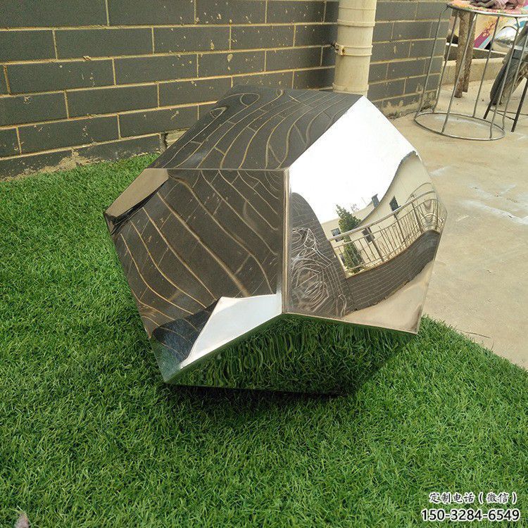 大型商場(chǎng)石塊雕塑 仿真景觀石雕塑 鏡面石頭雕