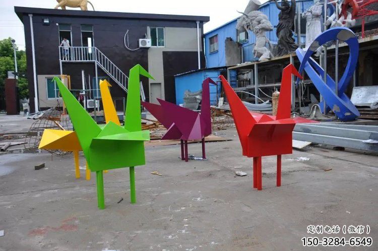 彩繪千紙鶴雕塑 景觀鶴鳥(niǎo)雕塑 街頭折紙風(fēng)格