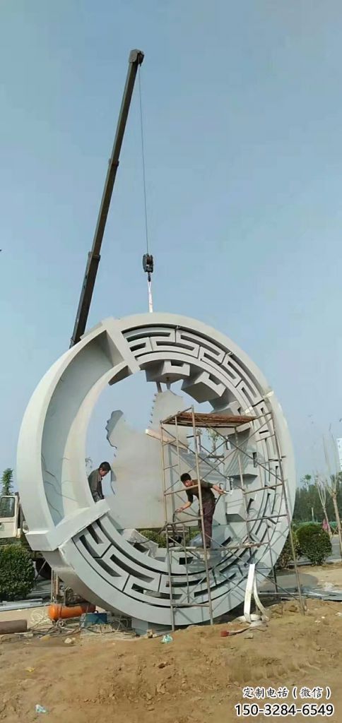 鍛造花環(huán)雕塑 景觀雕塑 戶外環(huán)形雕塑