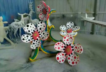 大型喇叭花雕塑 鍛造發光花卉雕塑 房地產雕塑