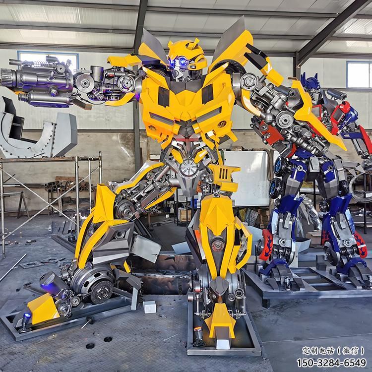 草地機器人雕塑