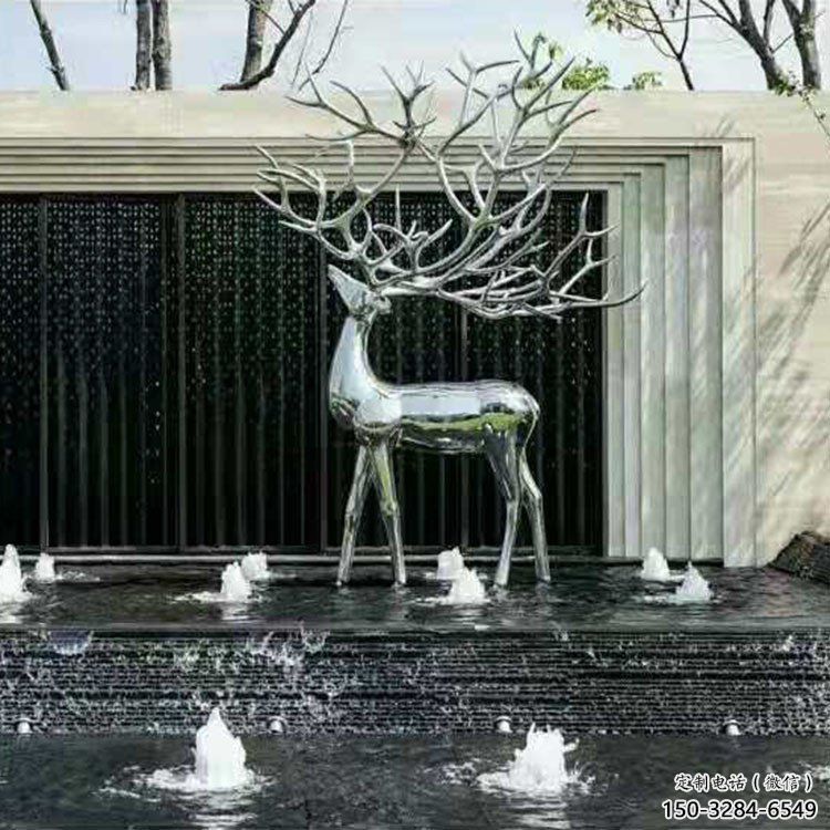 梅花鹿雕塑定制，動物風(fēng)格，鏡面梅花鹿雕塑供給