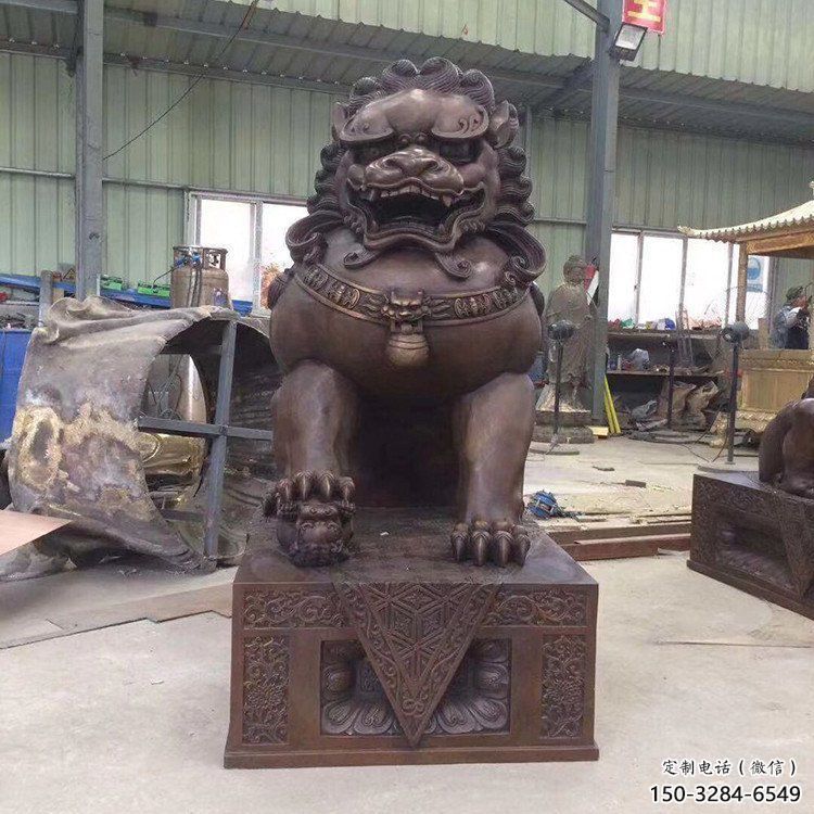 獅子雕塑優(yōu)選，室外雕塑，鑄銅景觀蹲獅雕塑優(yōu)選