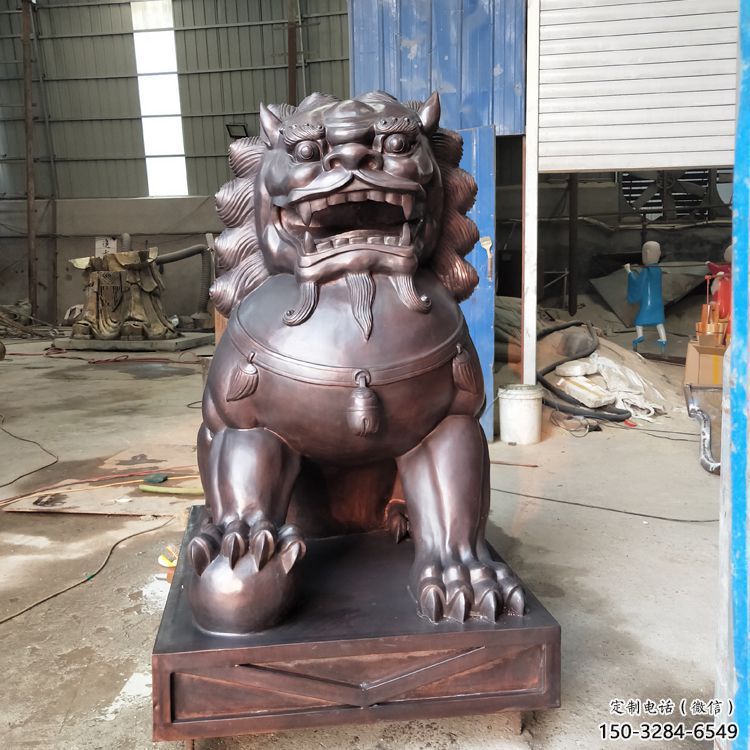 紫銅獅子雕塑提供，露天雕塑，蹲獅雕塑生產(chǎn)承接