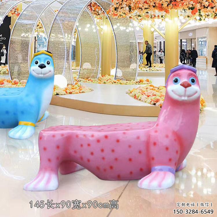 犀牛坐凳雕塑，美陳景觀雕塑，抽象效果