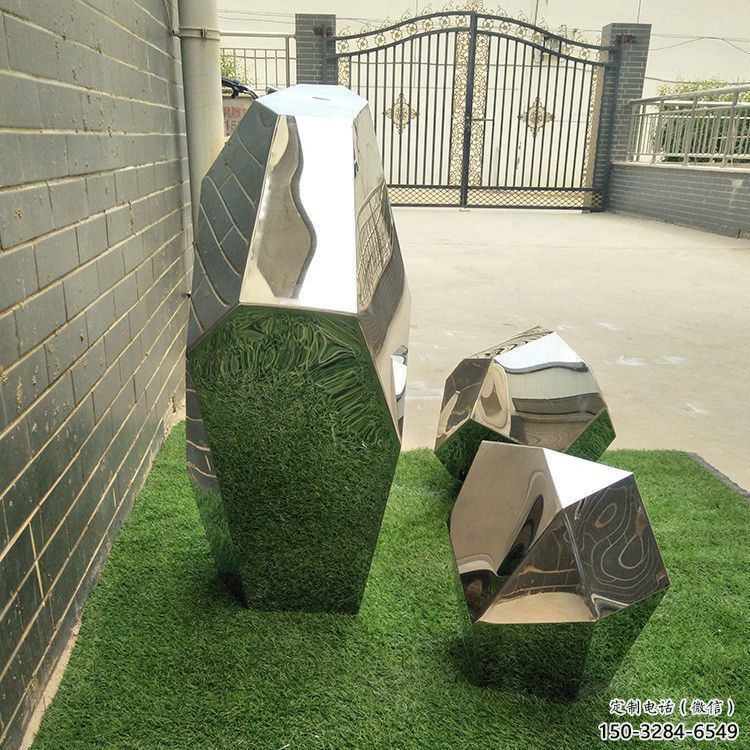 烤漆鵝卵石雕塑