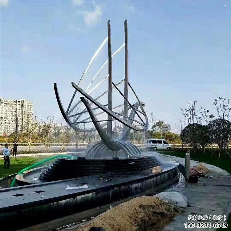 龍舟雕塑供應(yīng)，街景小品，鍛鋼不銹鋼龍舟雕塑優(yōu)價(jià)