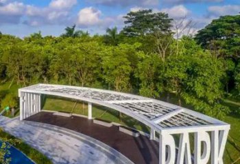 鏤空字母廊架雕塑，不銹鋼長廊藝術(shù)原理