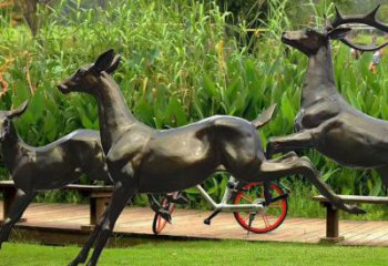 戶外小鹿雕塑專供，公園雕塑，仿銅小鹿雕塑標準