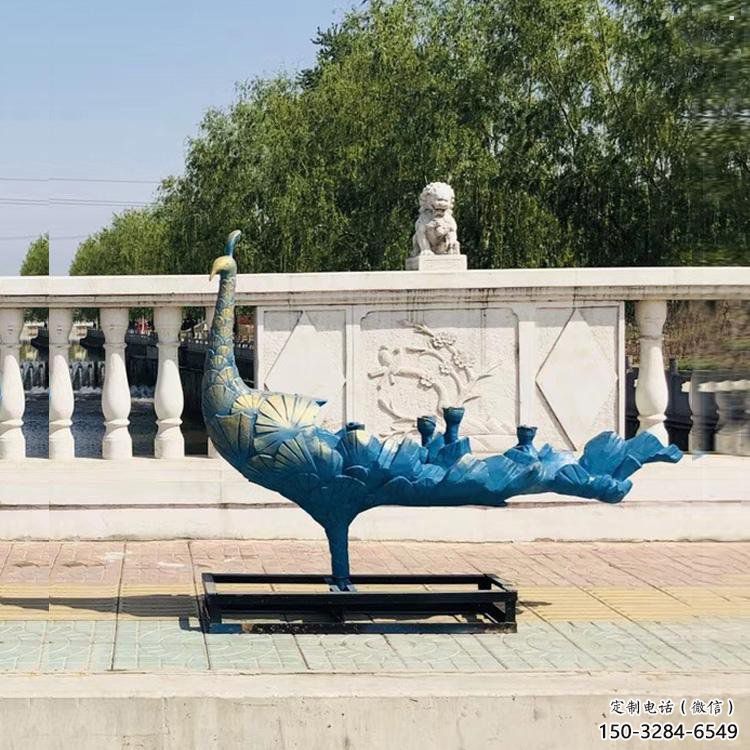 彩繪孔雀雕塑批發，靜態雕塑，仿古孔雀雕塑生產商