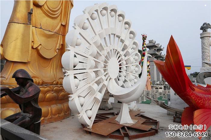 孔雀開屏雕塑擺件，地標擺件，孔雀開屏雕塑生產商