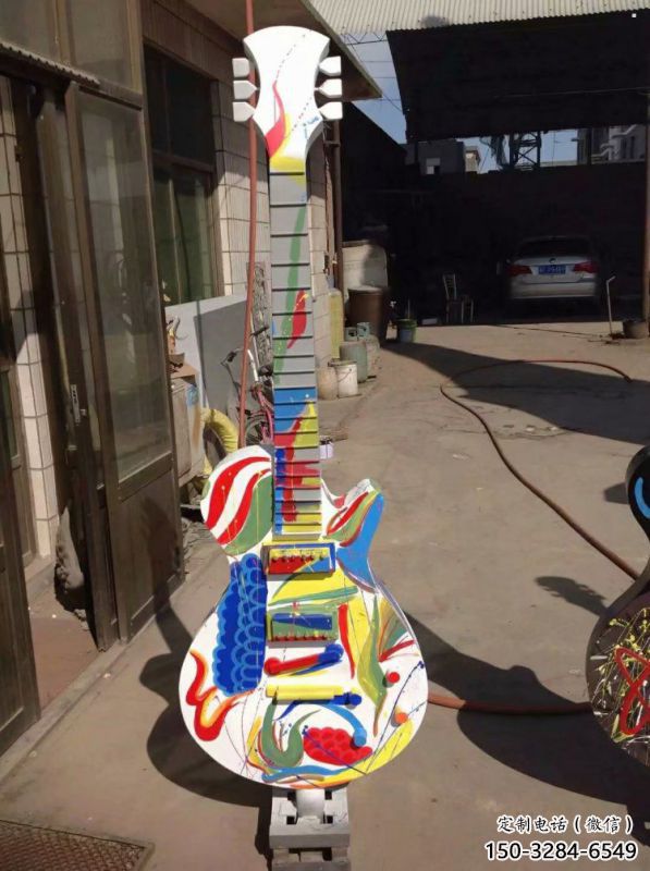提琴雕塑預定，美陳雕塑，花園烤漆提琴雕塑承接