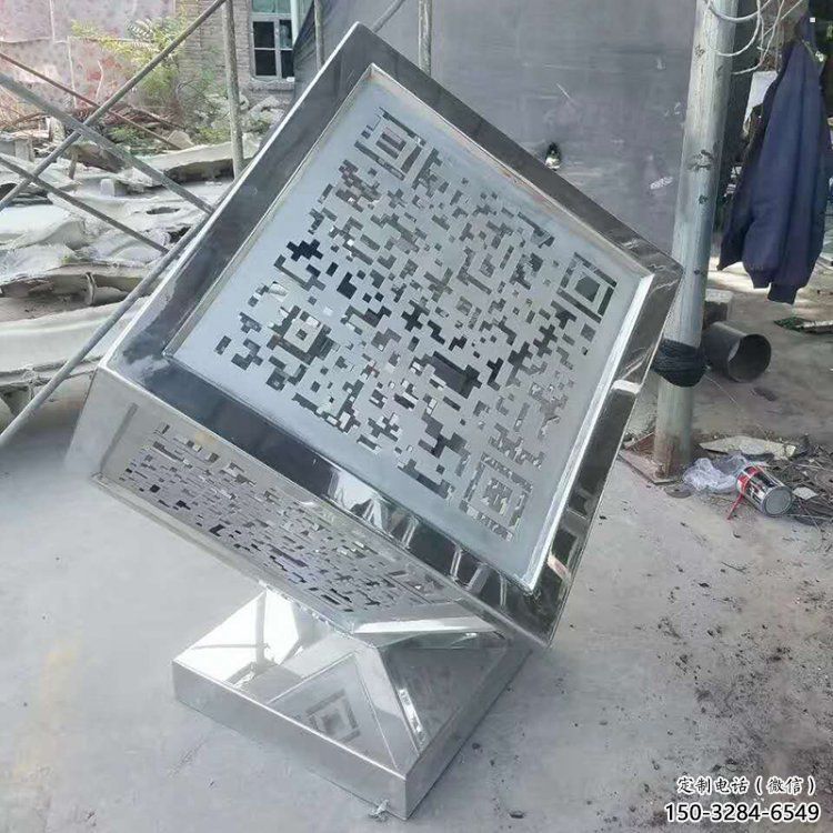 廣場立方體雕塑