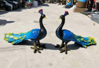 彩繪孔雀雕塑承接，景區(qū)案例，仿真孔雀雕塑制作