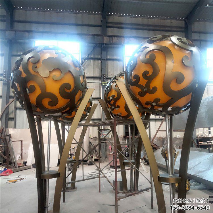 空心球雕塑提供，白鋼構(gòu)件，鏤空空心球雕塑生產(chǎn)