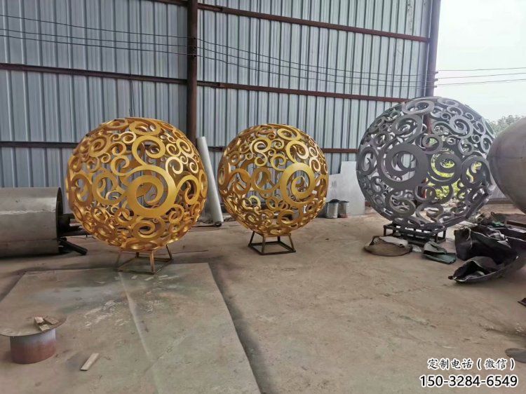 棱面球雕塑承接，城市裝飾，鏤空棱面球雕塑生產(chǎn)商