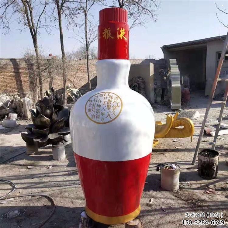 酒瓶雕塑生產，藝術雕塑，各類玻璃鋼酒瓶雕塑定制