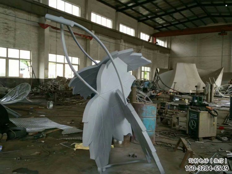 楓葉雕塑生產(chǎn)，景區(qū)案例，景觀不銹鋼楓葉雕塑優(yōu)選