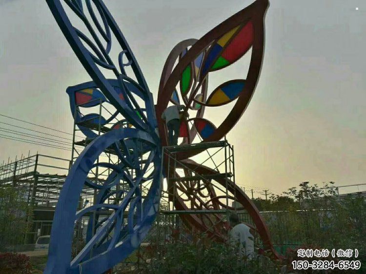 燈光樹葉景觀雕塑，小區雕塑，景觀燈光樹葉雕塑提供