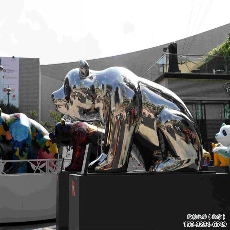 廣場熊貓雕塑供求，露天雕塑，鏡面不銹鋼熊貓雕塑標準