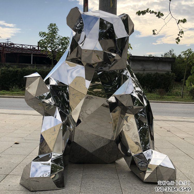 商業(yè)熊貓雕塑承接，鍛造工藝，不銹鋼熊貓雕塑訂做