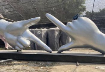 剪刀手雕塑供求，美陳雕塑，不銹鋼剪刀手雕塑制造