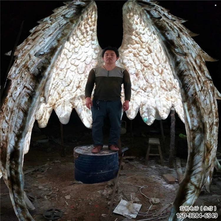 鳥翅雕塑優選，多彩藝術，不銹鋼鳥翅雕塑選用