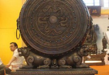 中式銅鼓雕塑定價(jià)，街頭雕塑，銅鼓雕塑工程制作精選