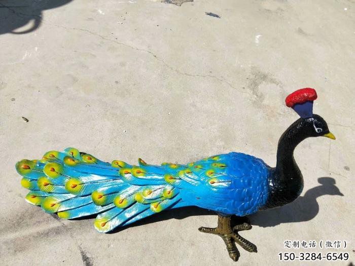 滁州彩繪孔雀雕塑制作選用，景區案例，動物美陳雕塑
