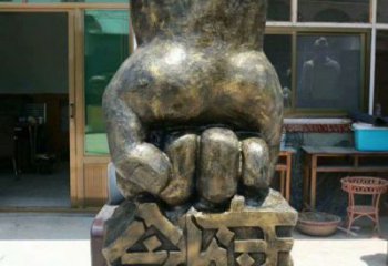 武威握拳雕塑訂做，歐式風(fēng)格，玻璃鋼握拳雕塑廠家選定