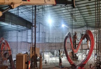 云巖景觀love雕塑選定，美陳雕塑，現(xiàn)代燈光love雕塑優(yōu)選