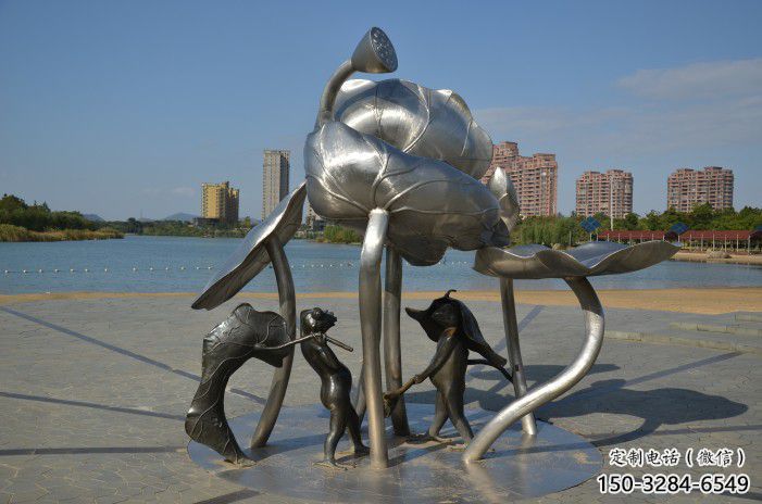 歷下蓮蓬嬉戲雕塑，城市植物景觀雕塑，不銹鋼鏡面效果