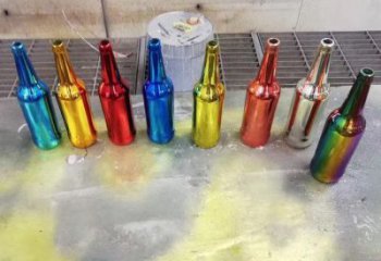 賀蘭公園啤酒瓶雕塑定價，村標(biāo)概念，玻璃鋼啤酒瓶雕塑選用